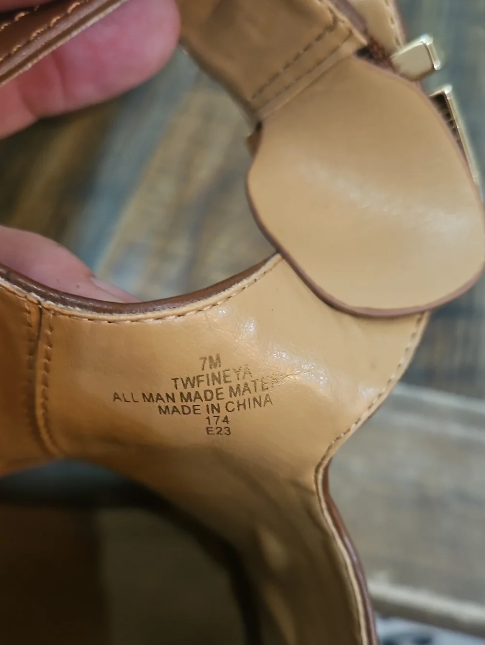 Tommy Hilfiger Cognac Leather Peep-Toe Chunky Block Stacked Heel Sandals